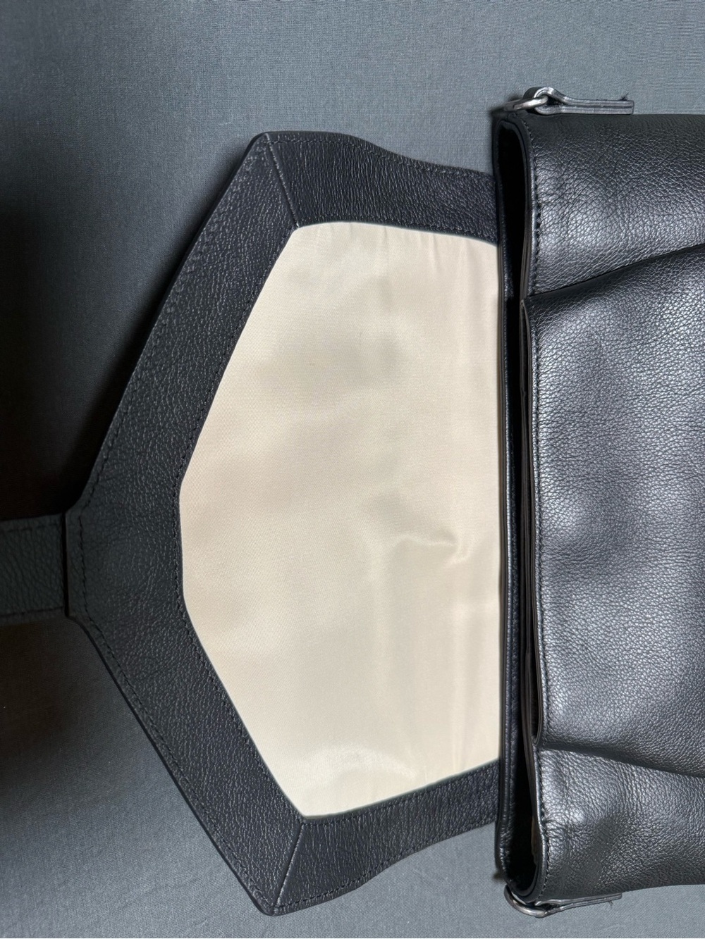 Mina Baie black leather Audrey 2.0 - Picture 6 of 10